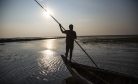 Bangladeshi Fishers and Farmers at the Frontline of Climate Change Bangladeshi Fishers and Farmers at the Frontline of Climate Change