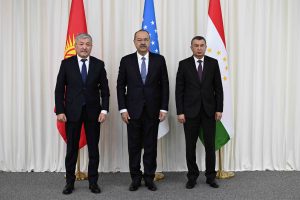Kyrgyz, Tajik, Uzbek Prime Ministers Meet at Trilateral Junction